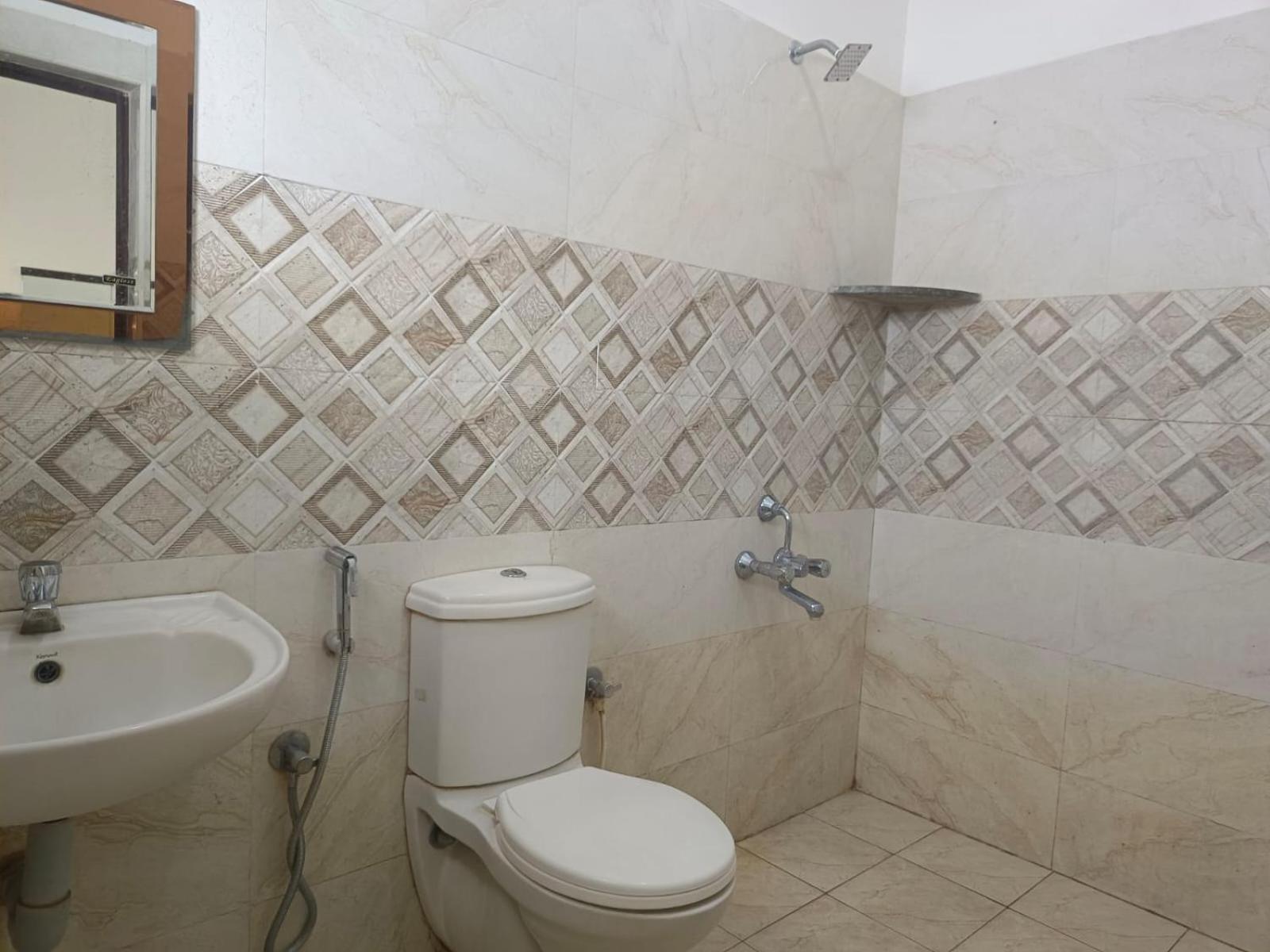 Arivu Lodge Ac Anaimalai Luaran gambar